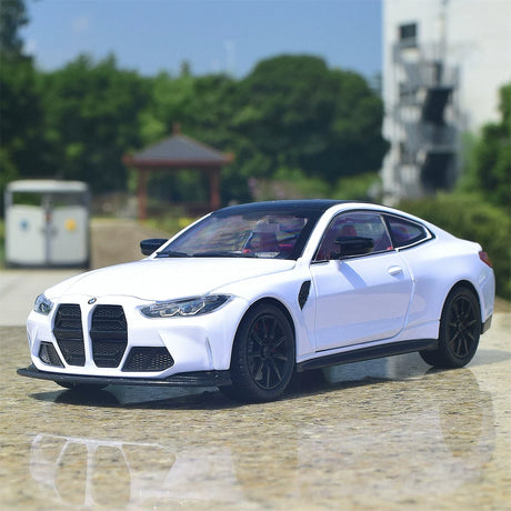 BMW 2021 M4 G82 wit 1:24 – diecast displaymodel