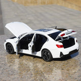 BMW 2022 325리 G28 LCI 화이트 1:24 – 다이캐스트 디스플레이 모델 다이캐스트