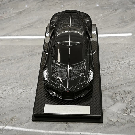 Bugatti 2019 La Voiture Noire Black Carbon 1:18 resin model car by CE - view 2