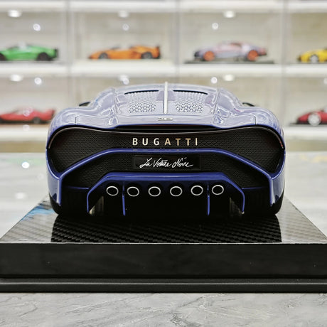Bugatti 2019 La Voiture Noire Blue Carbon 1:18 resin model car by CE - view 7