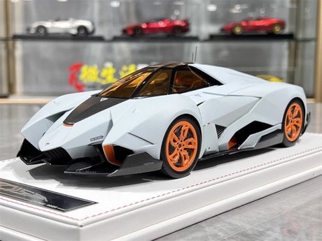 [CE] 1:18 Lamborghini 2013 Egoista Stripe White Model Car Resin