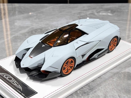 [CE] 1:18 Lamborghini 2013 Egoista Stripe White Model Car Resin