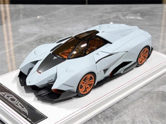 [CE] 1:18 Lamborghini 2013 Egoista Stripe White Model Car Resin