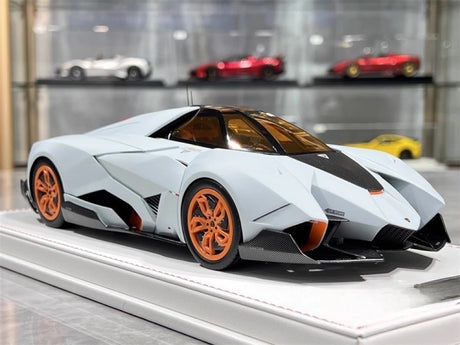 [CE] 1:18 Lamborghini 2013 Egoista Stripe White Model Car Resin