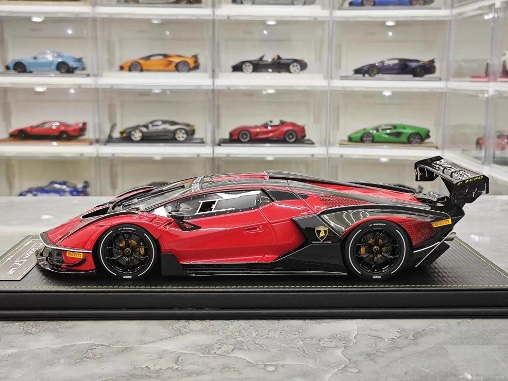 [CE] 1:18 Lamborghini 2020 Essenza SCV12 Red Model Car Resin