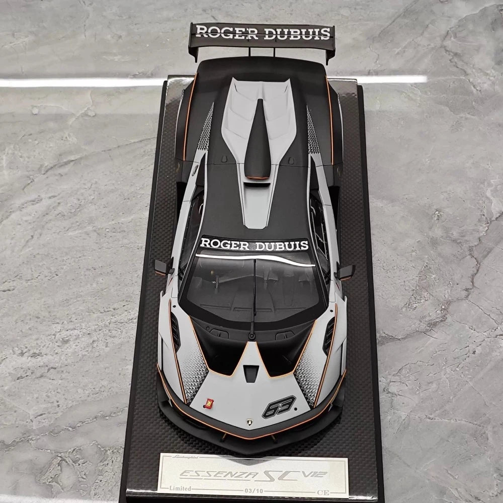 [CE] 1:18 Lamborghini 2020 Essenza SCV12 White Model Car Resin