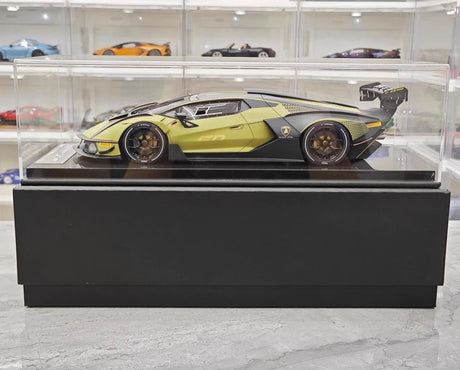 [CE] 1:18 Lamborghini 2020 Essenza SCV12 Green Model Car Resin
