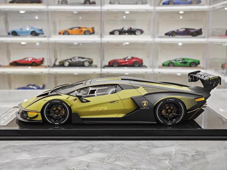 [CE] 1:18 Lamborghini 2020 Essenza SCV12 Green Model Car Resin