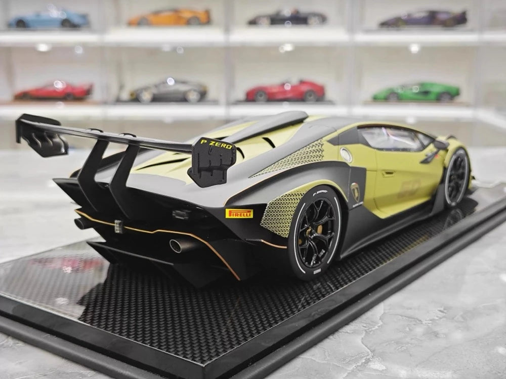 [CE] 1:18 Lamborghini 2020 Essenza SCV12 Green Model Car Resin