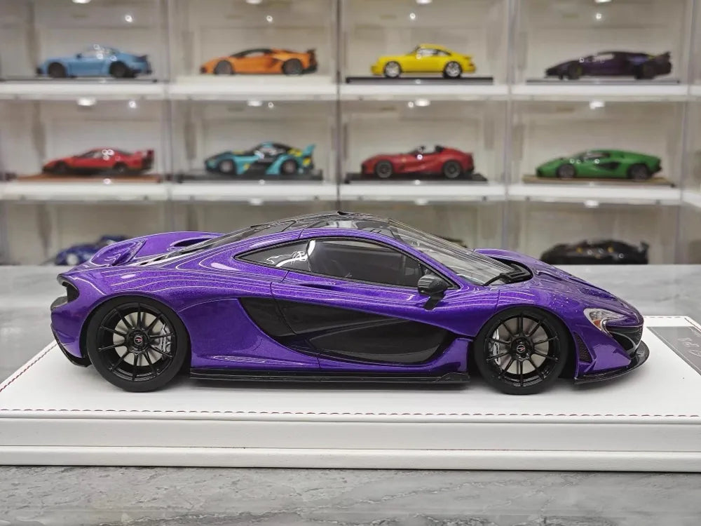 [CE] 1:18 McLaren 2013 P1 lila modellbil resin