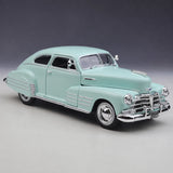Maisto Chevrolet 1948 Fleetline Aerosedan blauw 1:24 – diecast displaymodel
