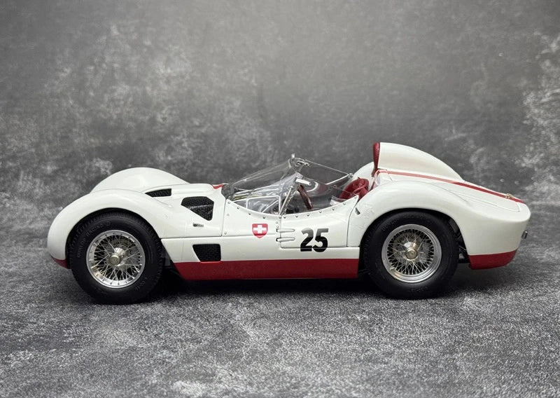 [CMC] 1:18 Maserati 1959 Tipo 61 Birdcage #25 Model Car Die-Cast
