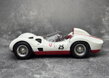 [CMC] 1:18 Maserati 1959 Tipo 61 Birdcage #25 Model Car Die-Cast