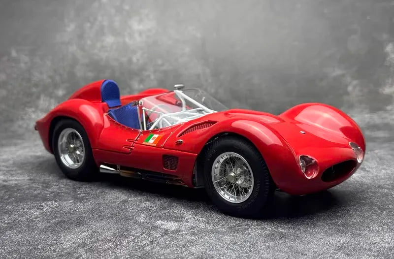 [CMC] 1:18 Maserati 1959 Tipo 61 Birdcage レッド モデルカー Die-Cast