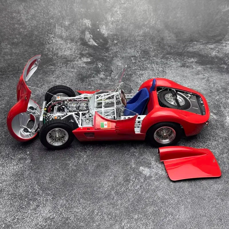 [CMC] 1:18 Maserati 1959 Tipo 61 Birdcage レッド モデルカー Die-Cast