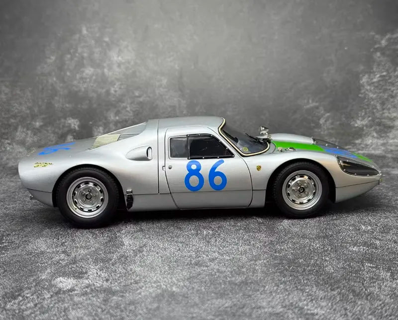 [CMC] 1:18 Porsche 1964 904 Carrera GTS #86 modellino di auto Die-Cast