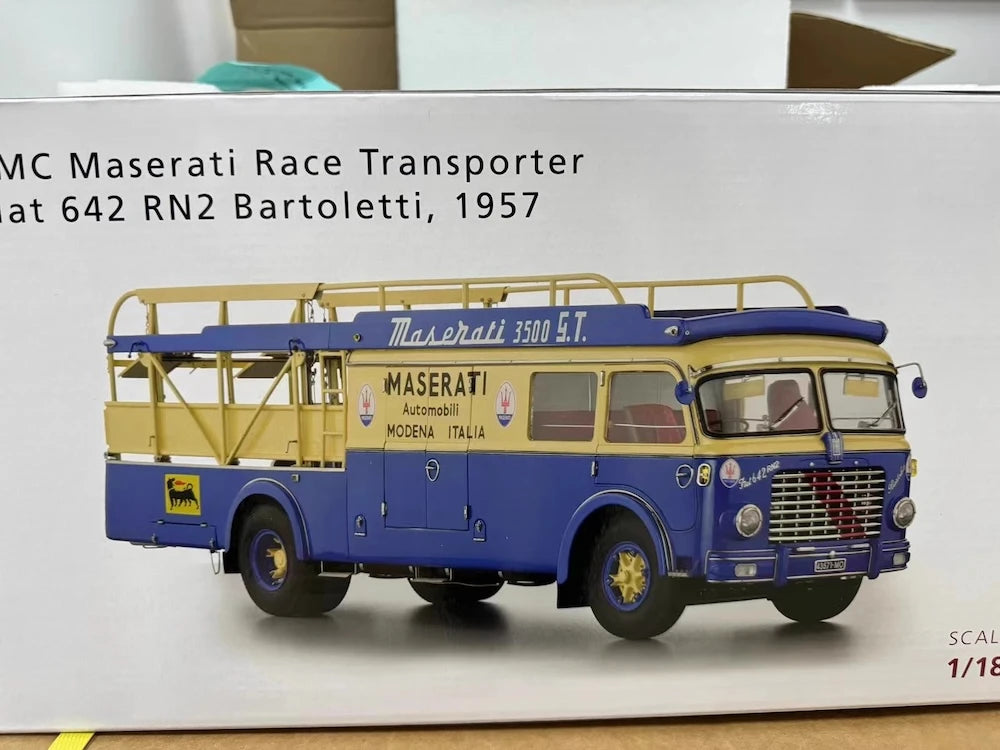 [CMC] 1:18 Maserati 1960 Race Transporter Model Car Die-Cast