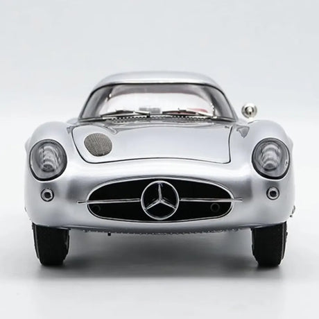 [CMC] 1:18 Mercedes-Benz 1955 300 SLR Uhlenhaut Coupe Model Car Die-Cast
