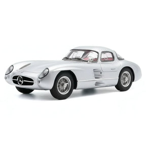 [CMC] 1:18 Mercedes-Benz 1955 300 SLR Uhlenhaut Coupe voiture miniature Die-Cast