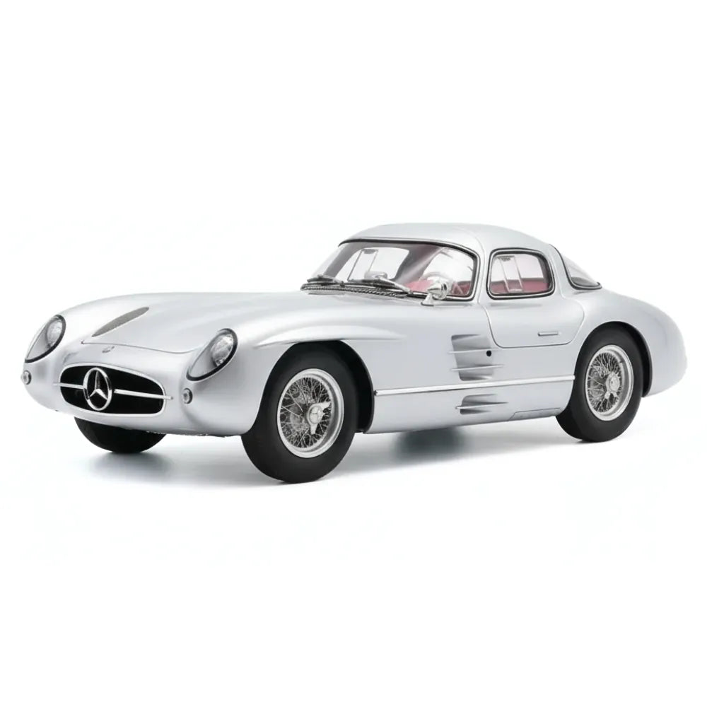 [CMC] 1:18 Mercedes-Benz 1955 300 SLR Uhlenhaut Coupe Model Car Die-Cast