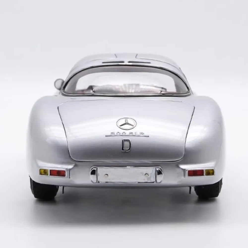 [CMC] 1:18 Mercedes-Benz 1955 300 SLR Uhlenhaut Coupe Model Car Die-Cast