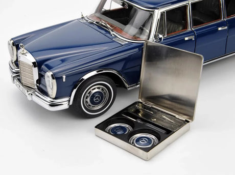 [CMC] 1:18 Mercedes-Benz 1965 600 Pullman W100 Landaulet Blue Model Car Die-Cast