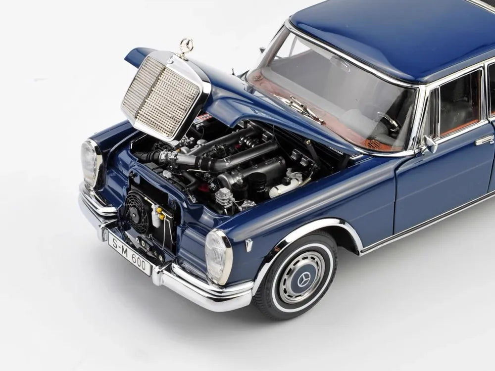 [CMC] 1:18 Mercedes-Benz 1965 600 Pullman W100 Landaulet blu modellino di auto Die-Cast