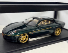 [CULT] 1:18 Alfa Romeo 2013 Touring Disco Volante Green Model Car Resin