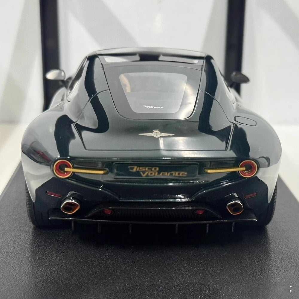 [CULT] 1:18 Alfa Romeo 2013 Touring Disco Volante Green Model Car Resin