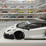[Davis & Giovanni] 1:18 Lamborghini 2020 Aventador GT EVO LBWK White Model Car Resin