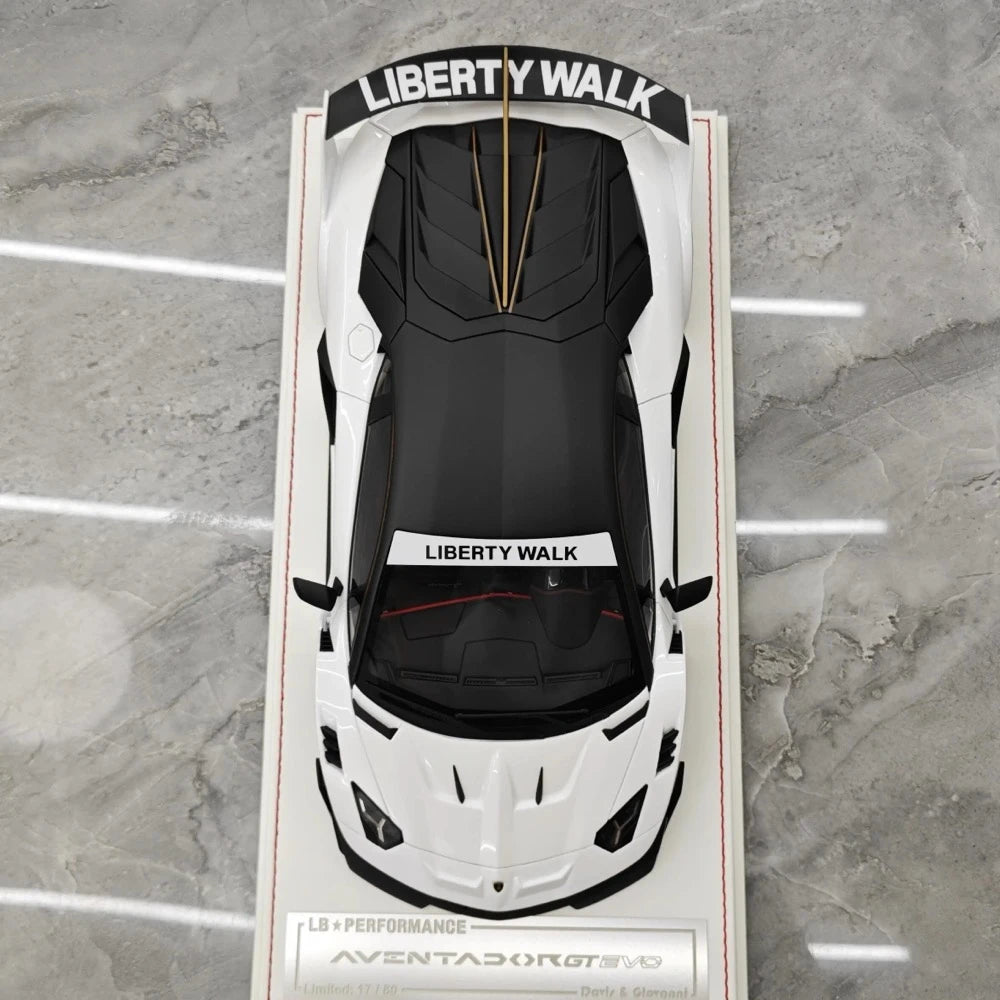 [Davis & Giovanni] 1:18 Lamborghini 2020 Aventador GT EVO LBWK White Model Car Resin