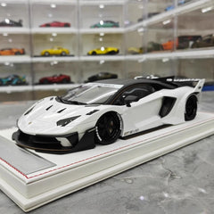 [Davis & Giovanni] 1:18 Lamborghini 2020 Aventador GT EVO LBWK White Model Car Resin