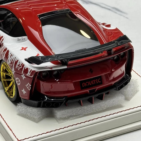 [Davis & Giovanni] 1:18 Ferrari 2017 812 N-LARGO Supreme x LV modelauto Hars
