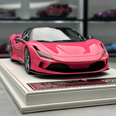Davis & Giovanni Ferrari 2019 F8 Tributo Pink Salt Bae Livery 1:18 – Collectible Resin Model Resin