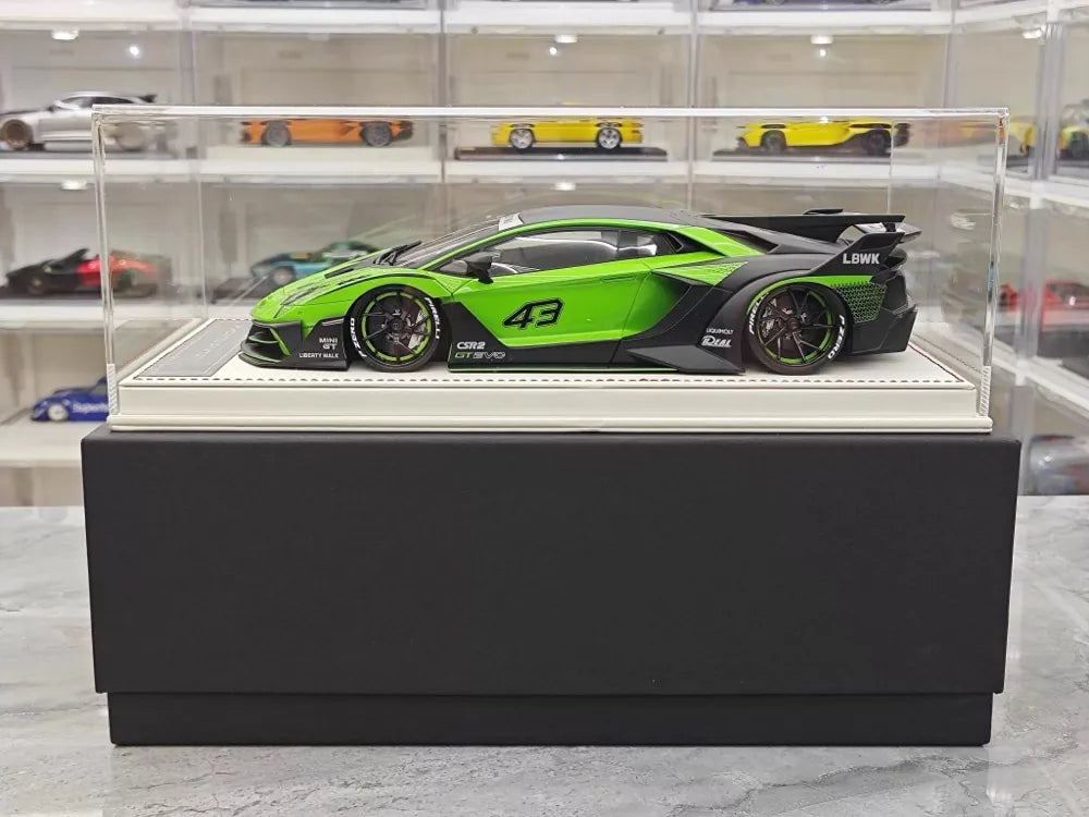 [Davis & Giovanni] 1:18 Lamborghini 2021 Aventador GT EVO Green Model Car Resin
