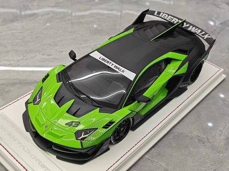 [Davis & Giovanni] 1:18 Lamborghini 2021 Aventador GT EVO Green Model Car Resin