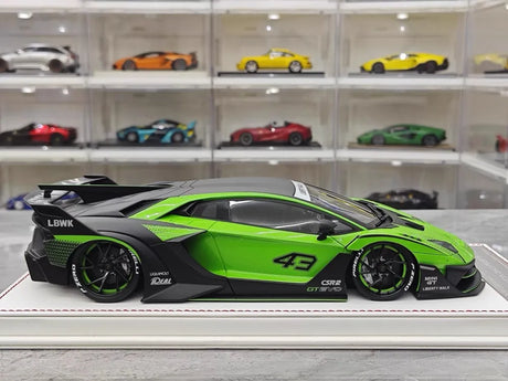 [Davis & Giovanni] 1:18 Lamborghini 2021 Aventador GT EVO Green Model Car Resin
