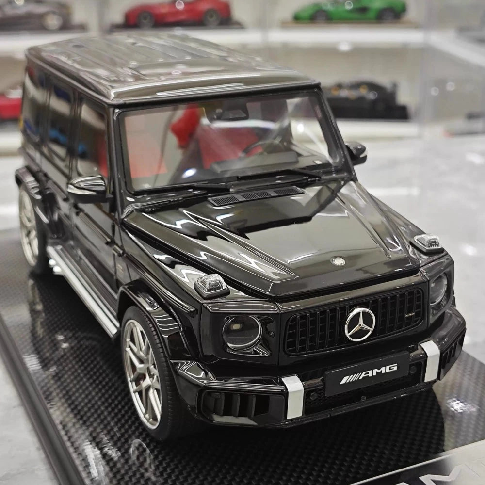 [Dino Model] 1:18 Mercedes-Benz 2025 G63 AMG Glossy Black Model Car Resin