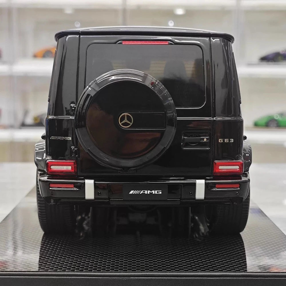 [Dino Model] 1:18 Mercedes-Benz 2025 G63 AMG Glossy Black Model Car Resin