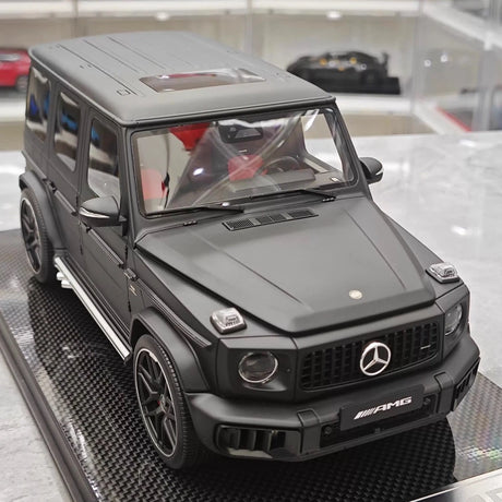 [Dino Model] 1:18 Mercedes-Benz 2025 G63 AMG Matte Black Model Car Resin