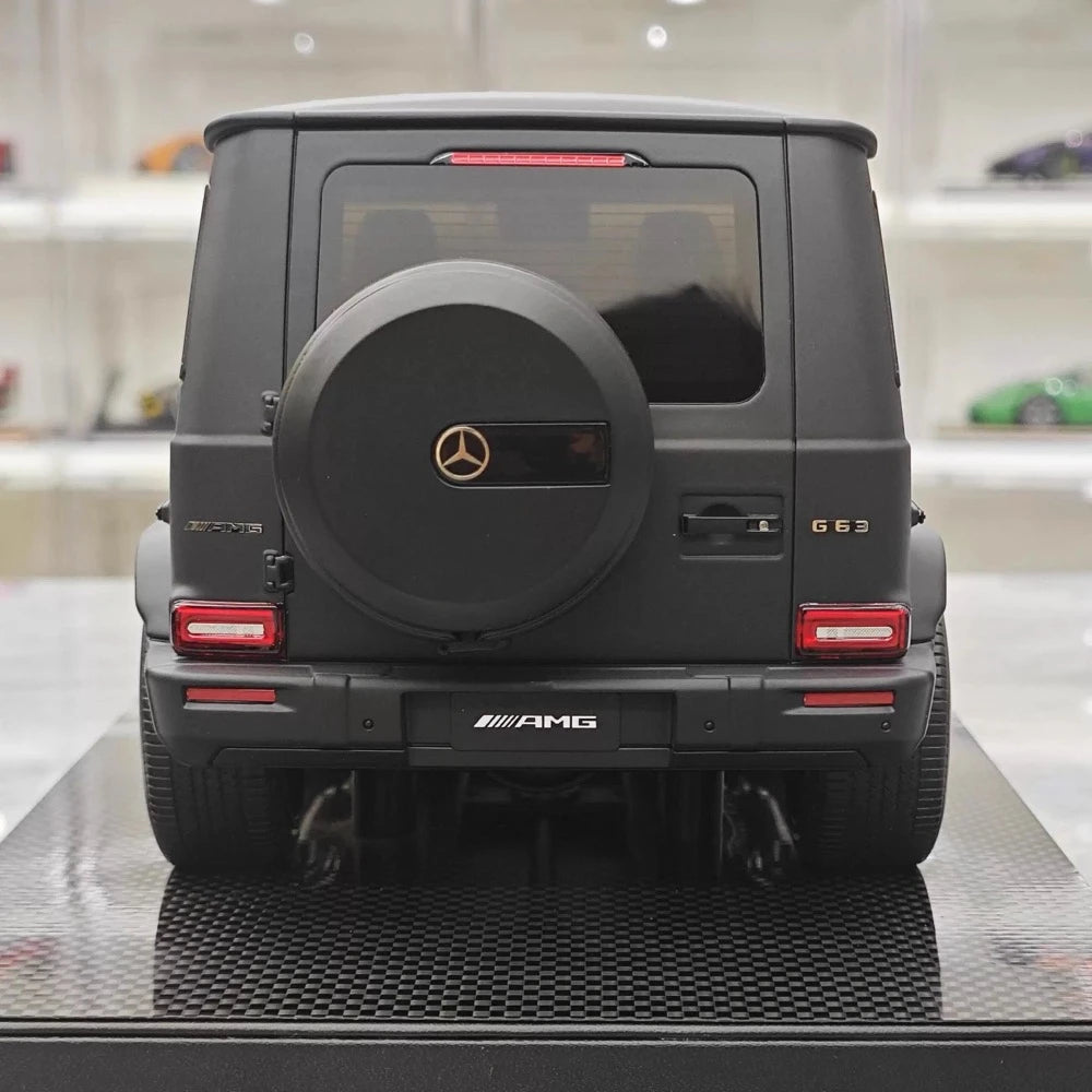 [Dino modello] 1:18 Mercedes-Benz 2025 G63 AMG opaco nero modellino di auto resina