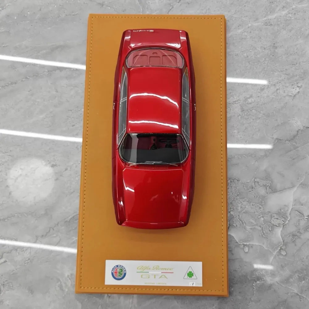 [DMH] 1:18 Alfa Romeo 1965 GTA 1300 Deep Red Model Car Resin