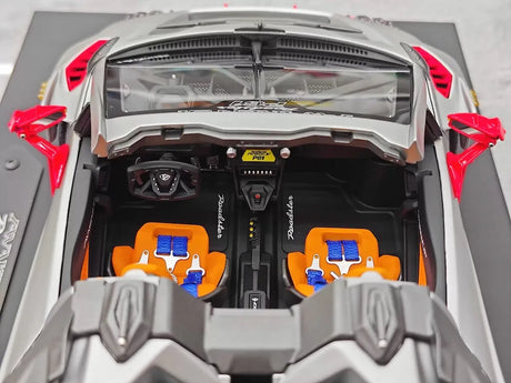 [DreamWalkers] 1:18 Lamborghini 2020 Huracan P61 Roadster Matte Silver & Red Model Car Resin