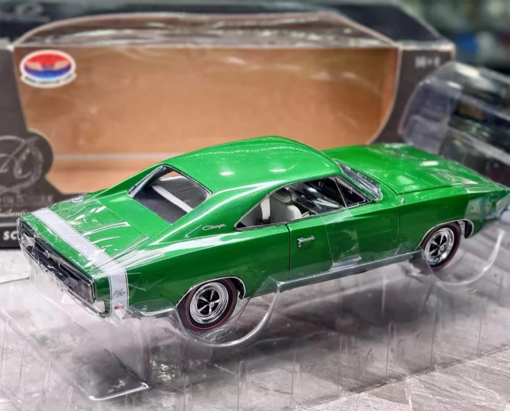 [ERTL] 1:18 Dodge 1969 Charger R/T Green Model Car Die-Cast
