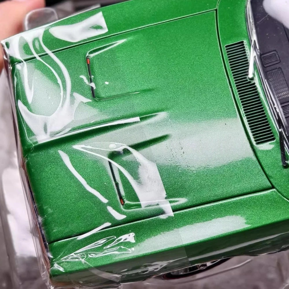 [ERTL] 1:18 Dodge 1969 Charger R/T Green Model Car Die-Cast