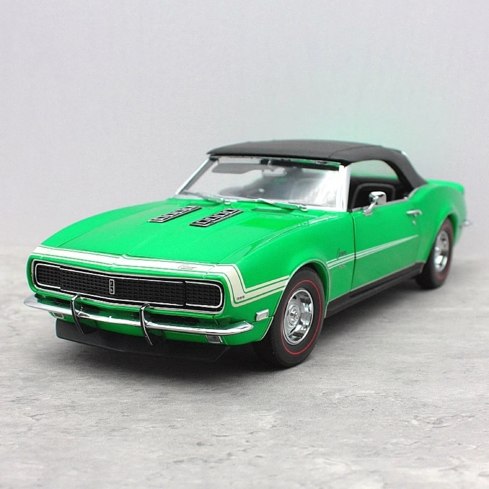 [Exact Detail] 1:18 Chevrolet 1968 Camaro RS/SS Green Model Car Die-Cast