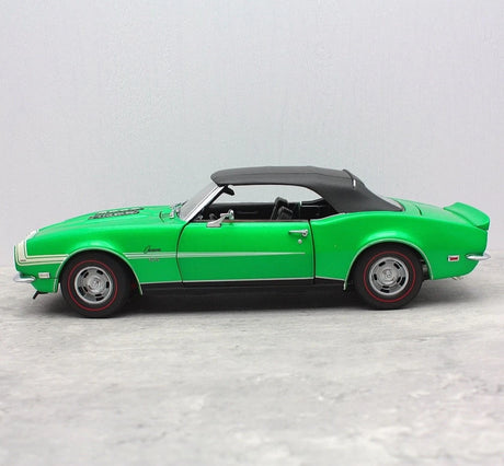 [Exact Detail] 1:18 Chevrolet 1968 Camaro RS/SS Green Model Car Die-Cast