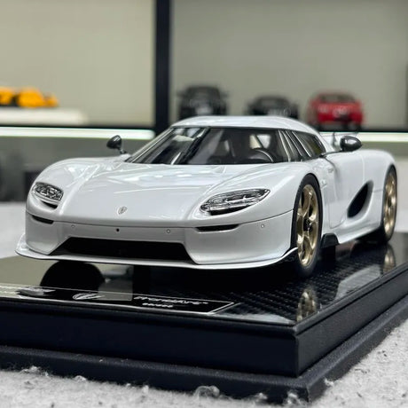 [FrontiArt] 1:18 Koenigsegg 2022 CC850 White Model Car Resin