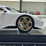 [FrontiArt] 1:18 Koenigsegg 2022 CC850 White Model Car Resin
