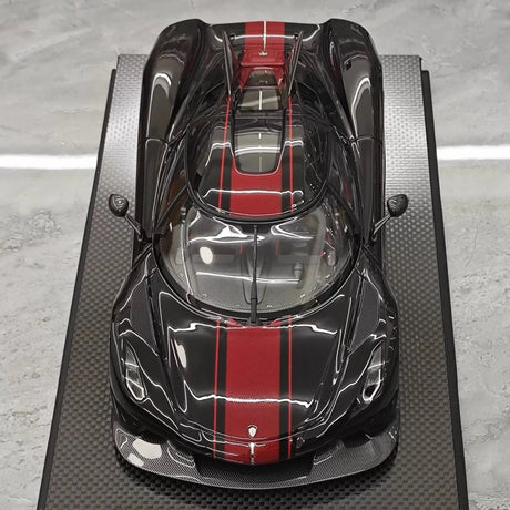 [FrontiArt] 1:18 Koenigsegg 2020 Jesko Absolut Glossy Black & Red Model Car Resin